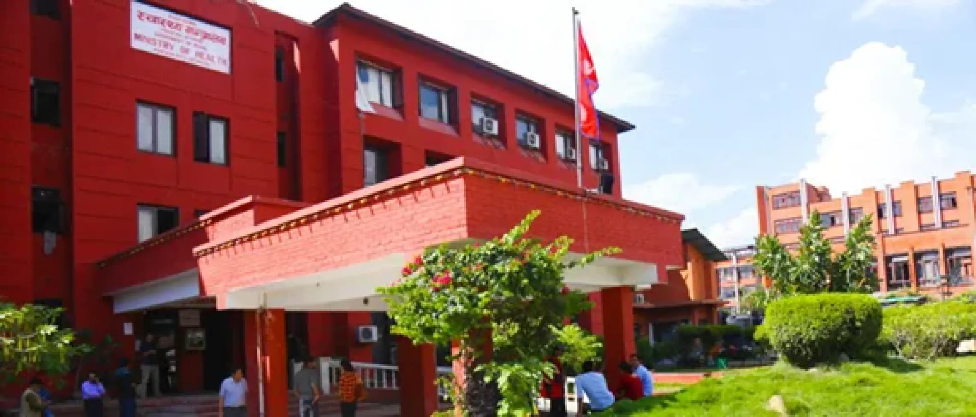 स्वास्थ्य सेवा निरन्तर सञ्चालन गर्न मन्त्रालयको निर्देशन, आइतबार ओपीडी समेत सञ्चालन गर्न सकिने